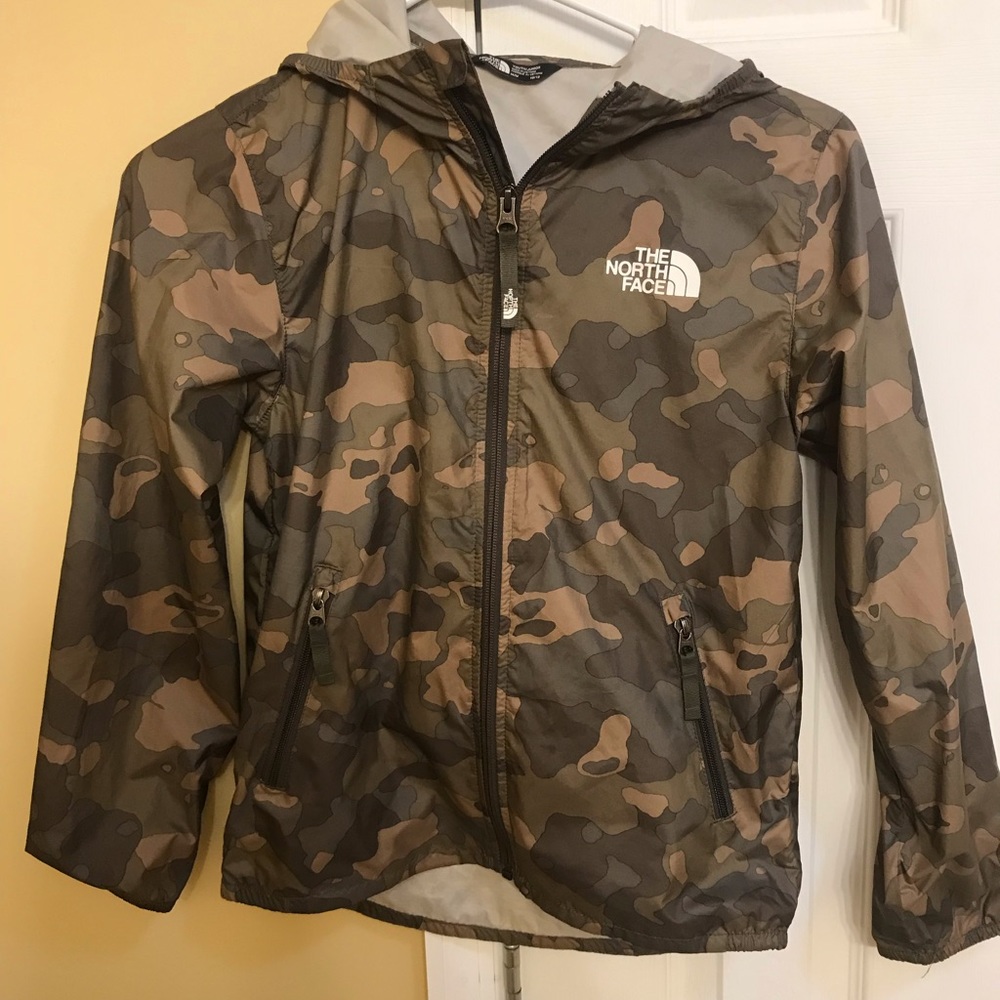 Northface wind jacket. Youth- junior 10/12